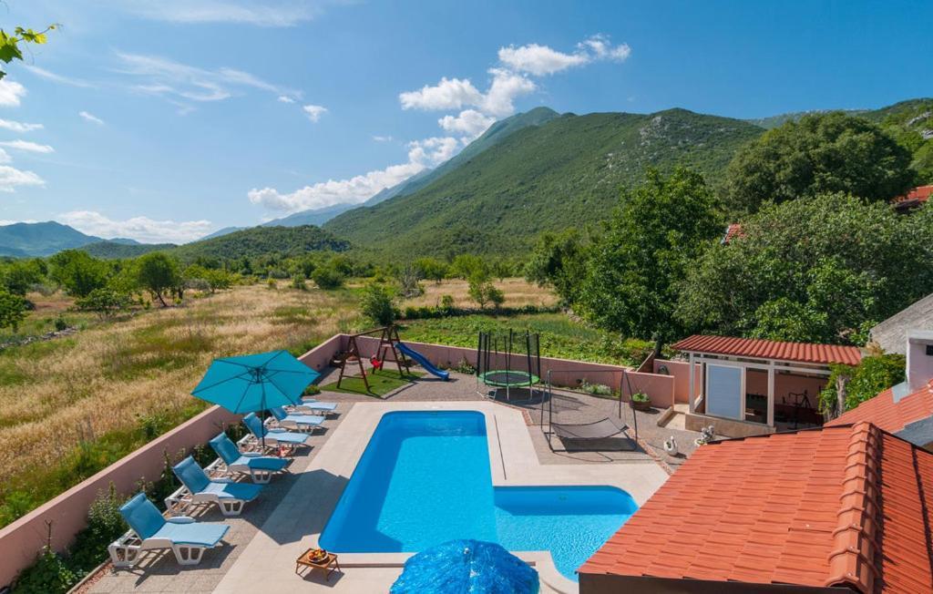 Holiday Home Perunika Zezevica Exterior photo
