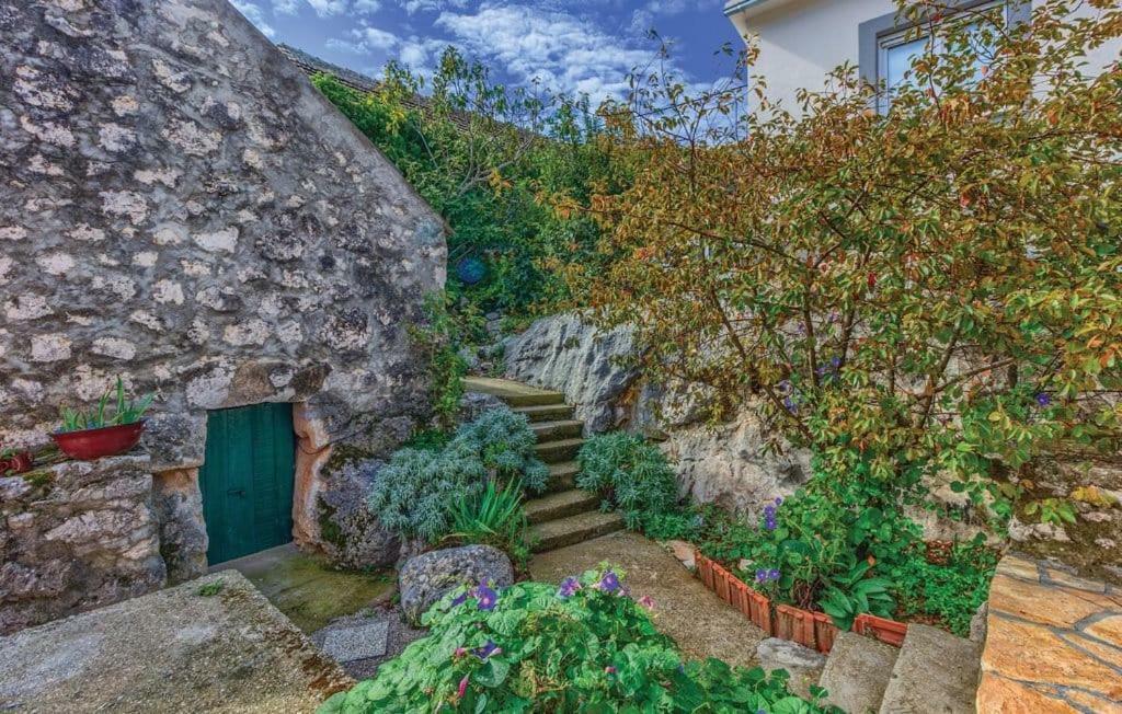 Holiday Home Perunika Zezevica Exterior photo